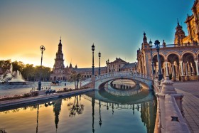 Seville galerias